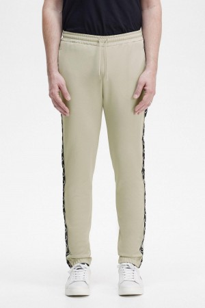 Fred Perry Taped Track Pants Trainingsanzug Herren Hellschwarz | CHICD39321