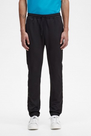 Fred Perry Taped Track Pants Trainingsanzug Herren Schwarz Schwarz | CHXBR22962