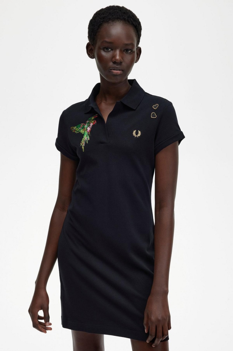 Fred Perry Embroidered Piqué Kleid Damen Schwarz | ZCHNQ76650