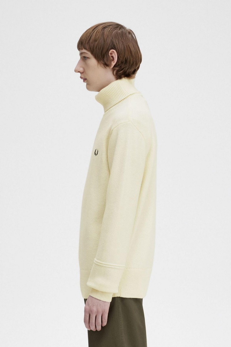 Fred Perry Gestrickt Roll Neck Jumper Strickwaren Herren Ecru | CHCVG23913