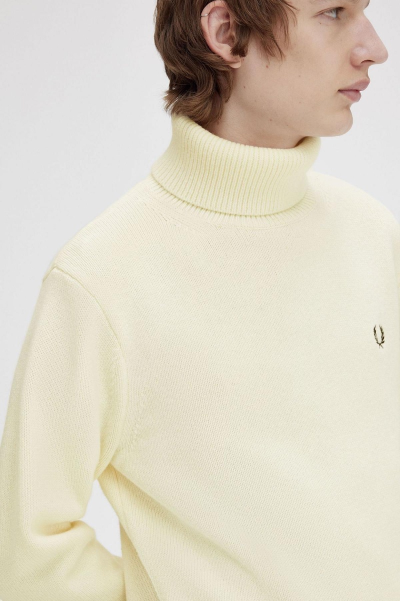 Fred Perry Gestrickt Roll Neck Jumper Strickwaren Herren Ecru | CHCVG23913