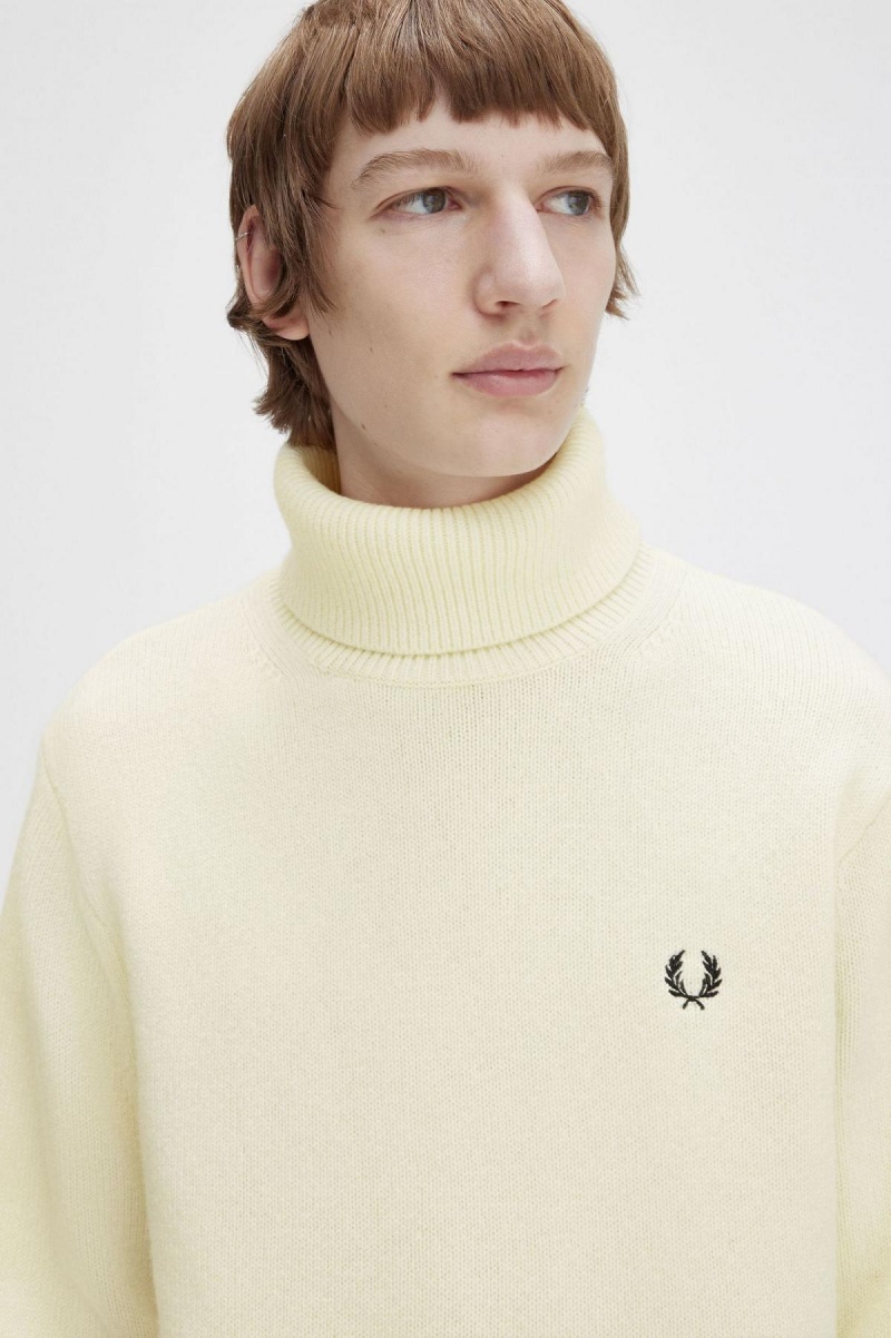 Fred Perry Gestrickt Roll Neck Jumper Strickwaren Herren Ecru | CHCVG23913