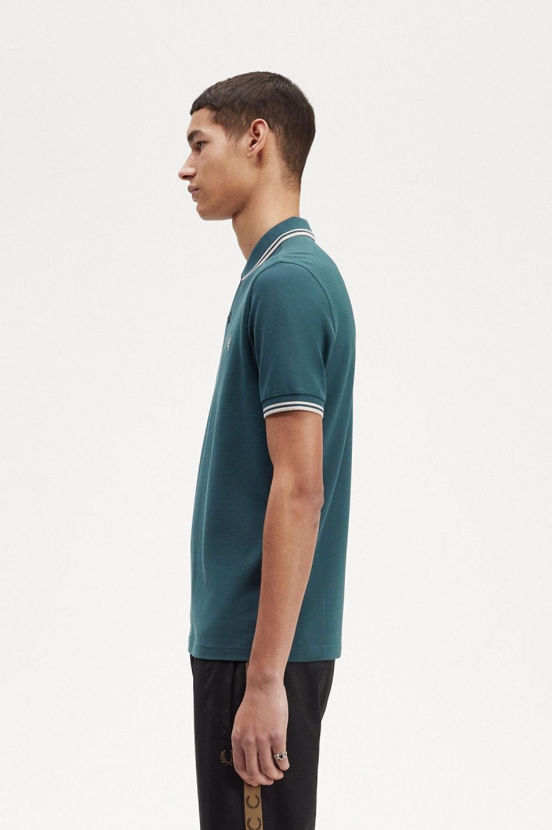 Fred Perry M3600 Polo Shirts Herren Blau Hellhell | LCHTR45231