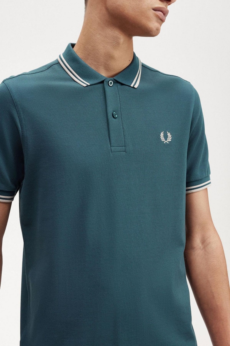 Fred Perry M3600 Polo Shirts Herren Blau Hellhell | LCHTR45231