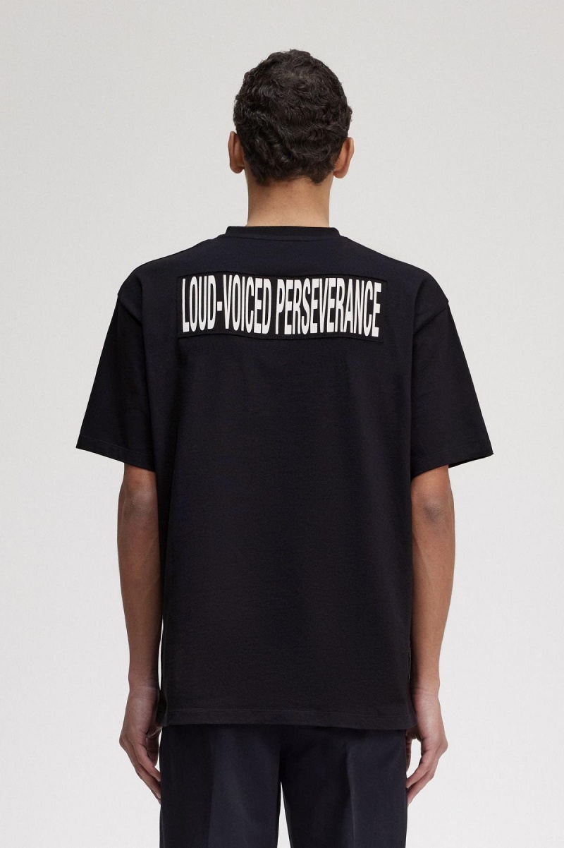 Fred Perry Printed Patch Relaxed T-shirts Herren Schwarz | PCHER38069