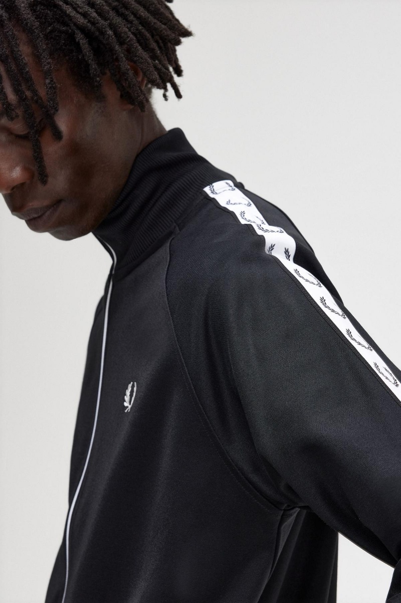 Fred Perry Taped Track Jacket Trainingsanzug Herren Schwarz | DCHVO54394