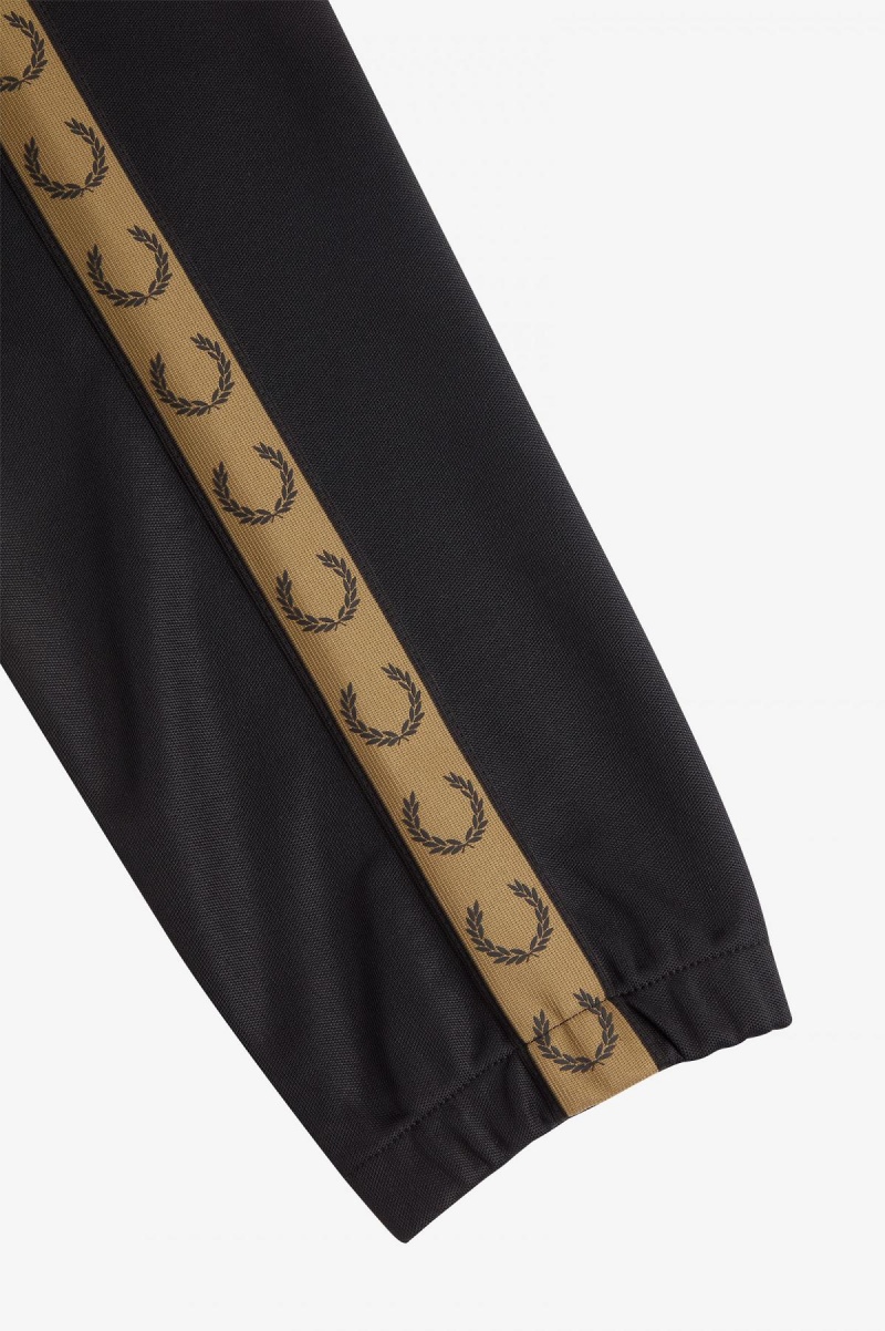 Fred Perry Taped Track Pants Trainingsanzug Herren Schwarz | SCHVO52955