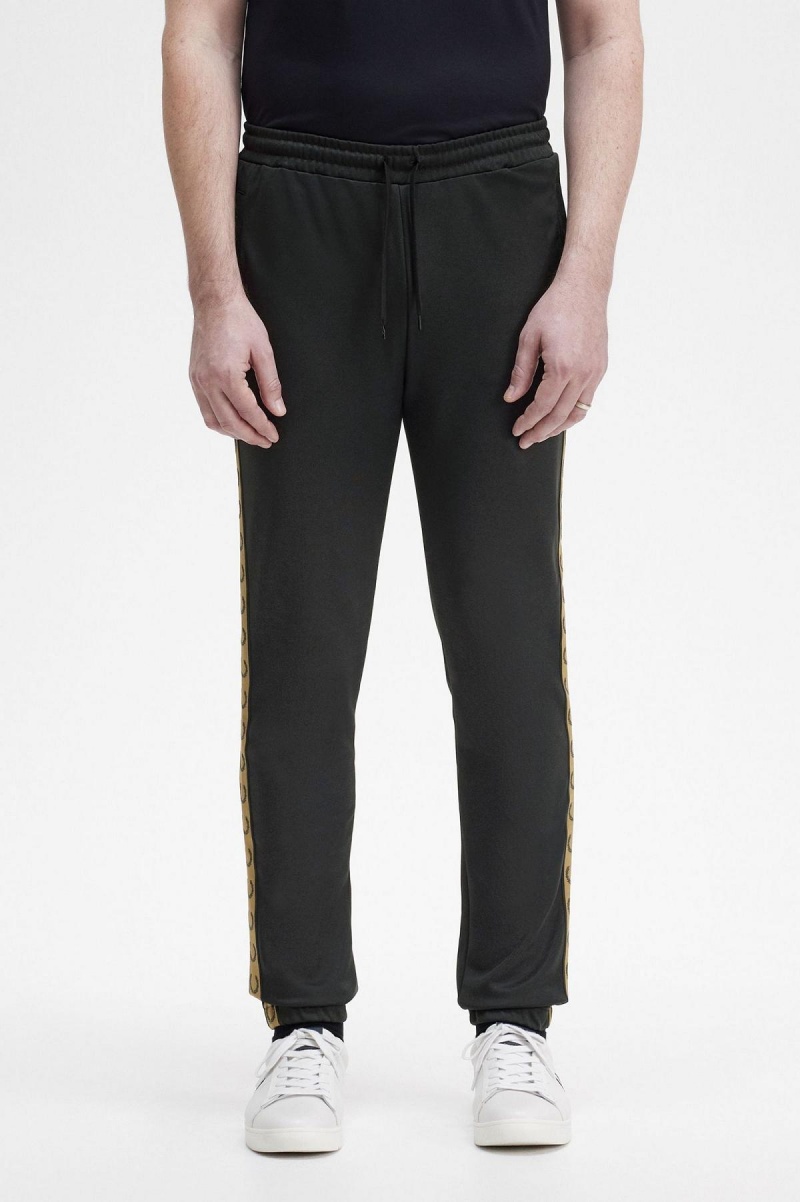 Fred Perry Taped Track Pants Trainingsanzug Herren Schwarz | SCHVO52955